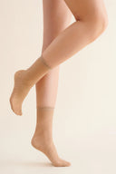 Skarpetki rajstopowe Ama w zebrę w kolorze beige #extras_beige